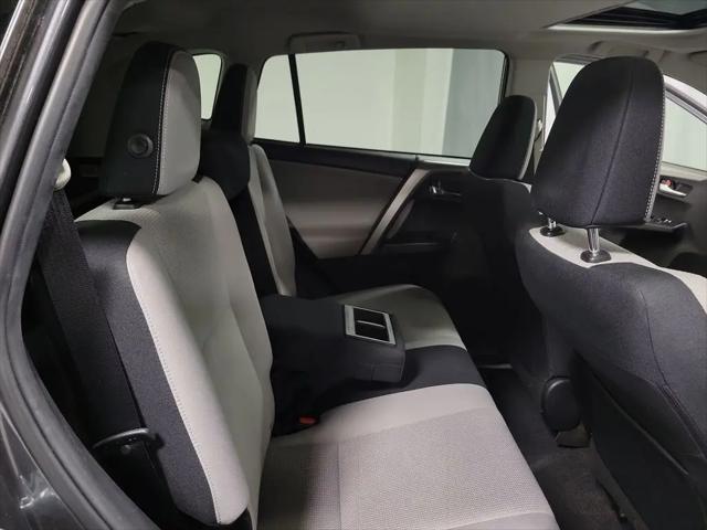 2017 Toyota RAV4 Hybrid LE Plus