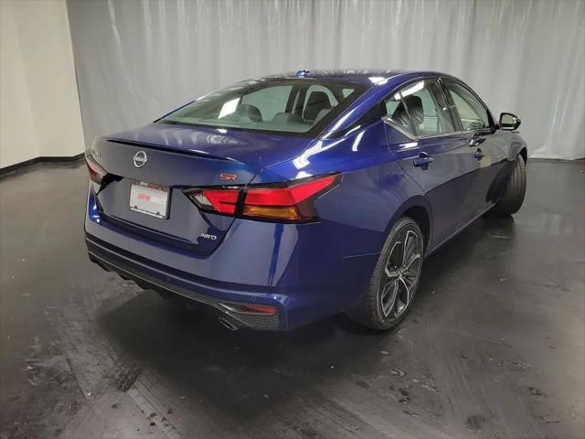 2023 Nissan Altima SR Intelligent AWD