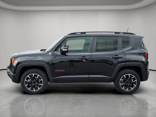 2023 Jeep Renegade Trailhawk 4x4