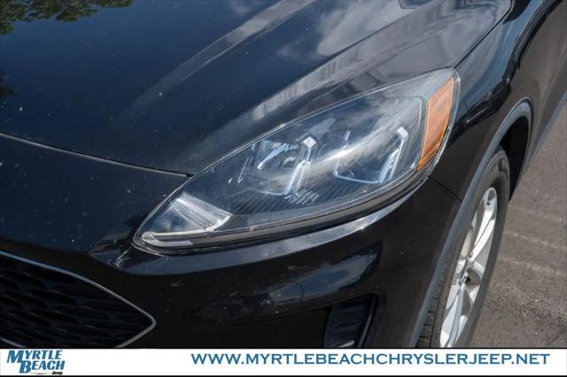 2021 Ford Escape SE Hybrid