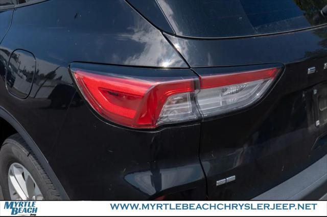 2021 Ford Escape SE Hybrid