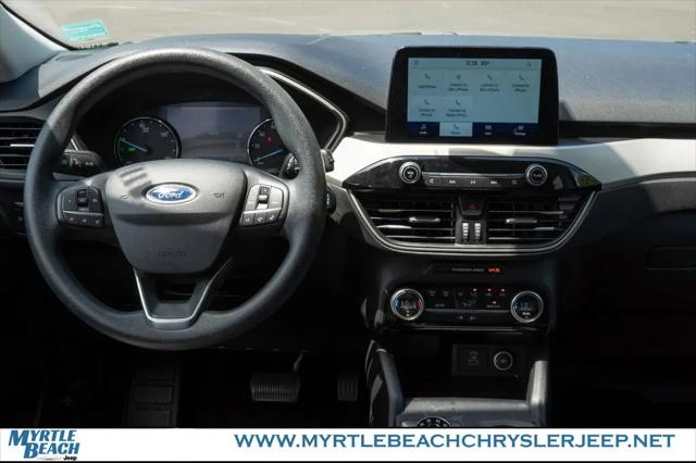 2021 Ford Escape SE Hybrid