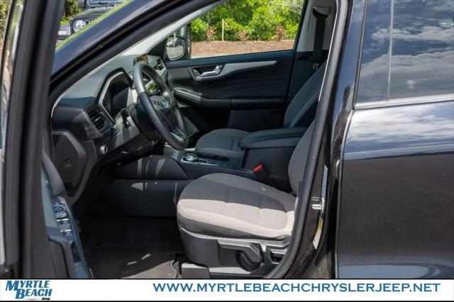 2021 Ford Escape SE Hybrid