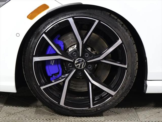 2024 Volkswagen Golf R 2.0T