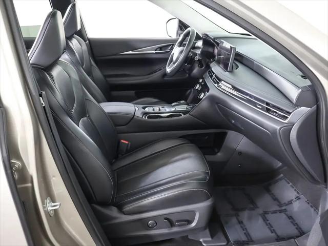 2023 INFINITI QX60 LUXE AWD