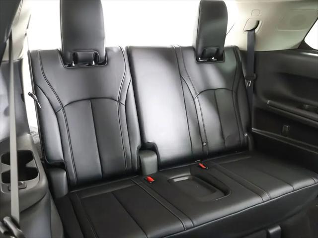 2023 INFINITI QX60 LUXE AWD