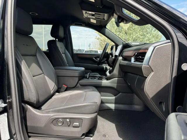 2025 GMC Yukon XL 4WD Denali