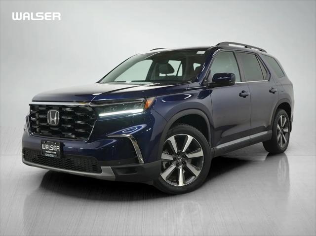 2024 Honda Pilot Touring for sale in Burnsville, MN