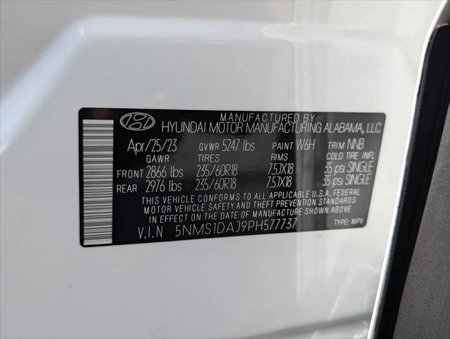2023 Hyundai Santa Fe SE