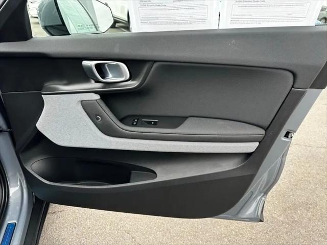 2023 Polestar 2 Long Range Dual Motor Performance