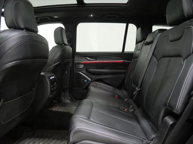2022 Jeep Grand Cherokee L Overland 4x4