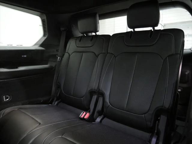 2022 Jeep Grand Cherokee L Overland 4x4