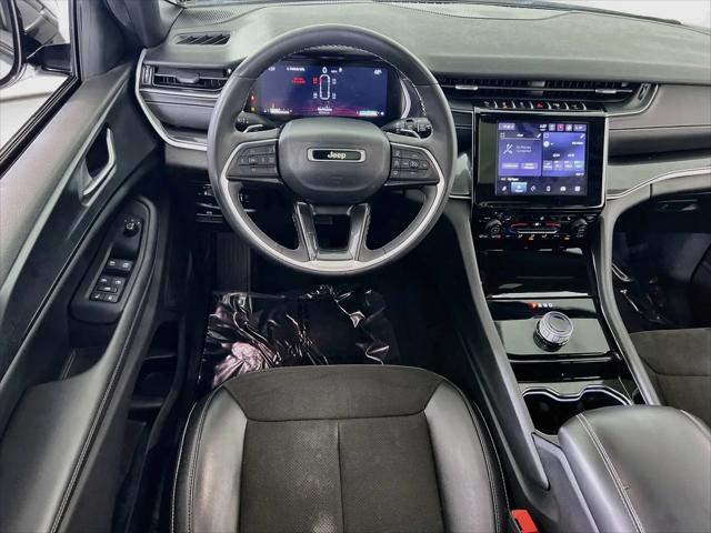 2023 Jeep Grand Cherokee L Altitude 4x4