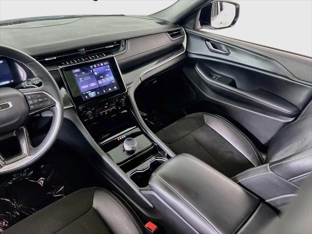 2023 Jeep Grand Cherokee L Altitude 4x4