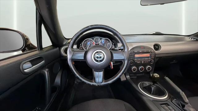 2010 Mazda MX-5 Sport