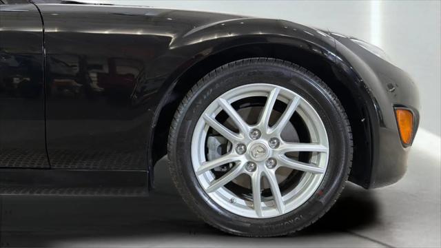 2010 Mazda MX-5 Sport