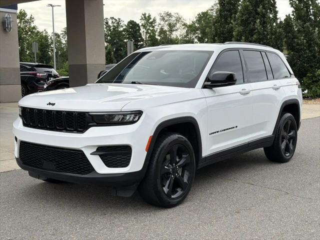 2023 Jeep Grand Cherokee Altitude 4x4