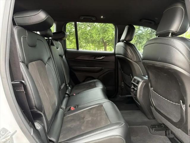 2023 Jeep Grand Cherokee Altitude 4x4