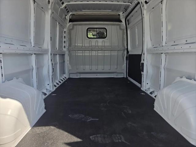 2026 Ram ProMaster 2500 Cargo Van Tradesman High Roof 159" WB w/Pass Seat