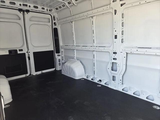 2026 Ram ProMaster 2500 Cargo Van Tradesman High Roof 159" WB w/Pass Seat