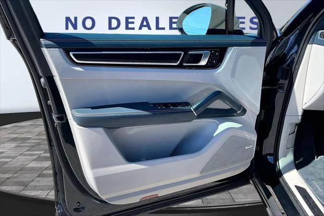 2023 Porsche Cayenne GTS
