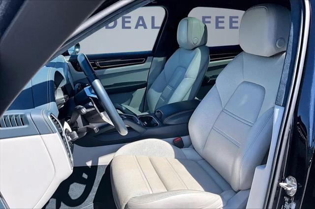 2023 Porsche Cayenne GTS