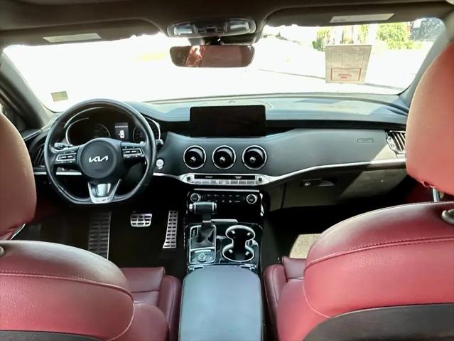 2022 Kia Stinger GT-Line