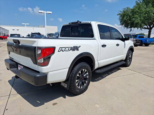 2023 Nissan Titan Crew Cab PRO-4X 4x4
