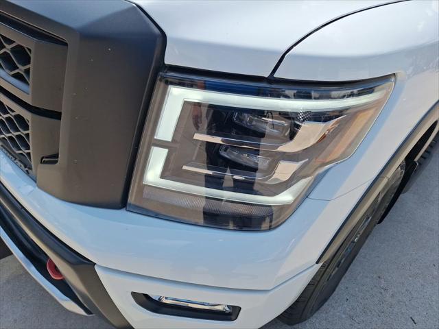 2023 Nissan Titan Crew Cab PRO-4X 4x4