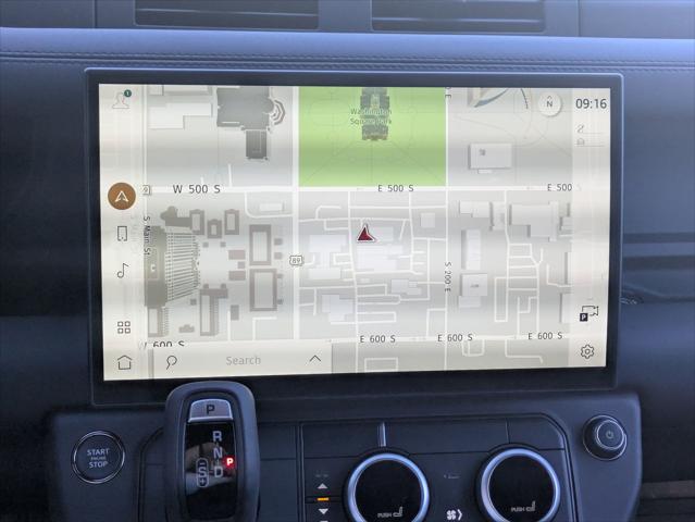 2026 Land Rover Defender P400 X-Dynamic SE