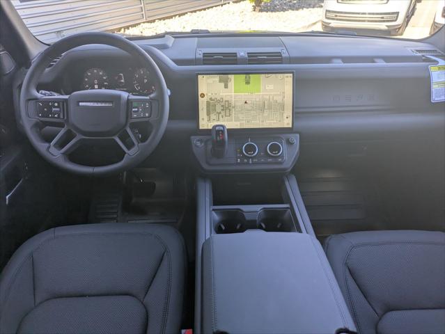 2026 Land Rover Defender P400 X-Dynamic SE