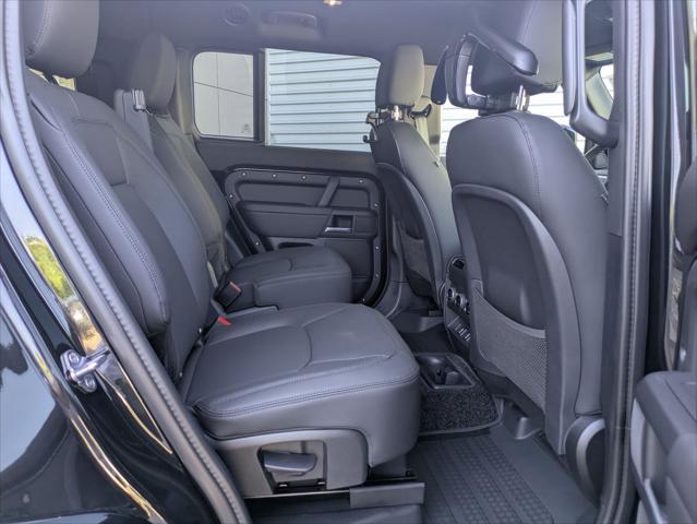 2026 Land Rover Defender P400 X-Dynamic SE