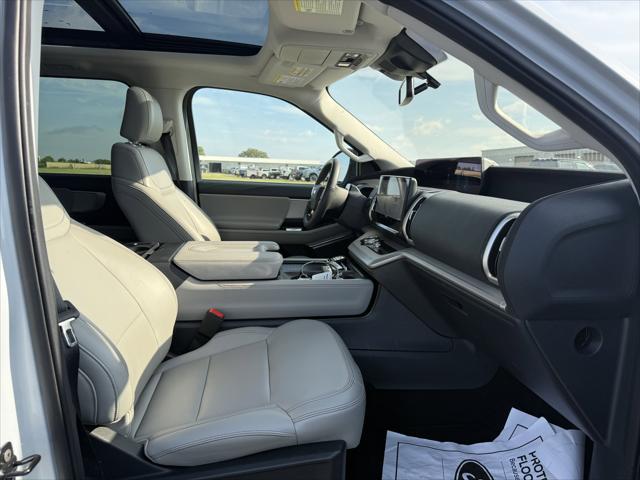 2025 Ford Expedition Active MAX