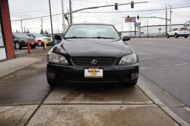 2004 Lexus IS 300 5-Speed Sedan