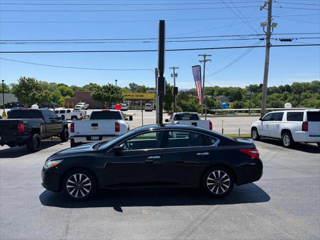 2017 Nissan Altima 2.5 SV for sale in Maryville, TN