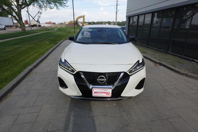 2023 Nissan Maxima SV Xtronic CVT