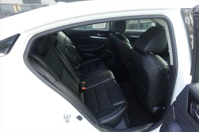 2023 Nissan Maxima SV Xtronic CVT