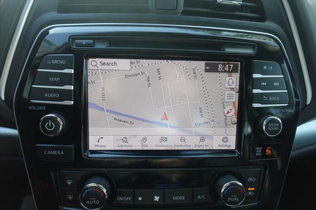 2023 Nissan Maxima SV Xtronic CVT