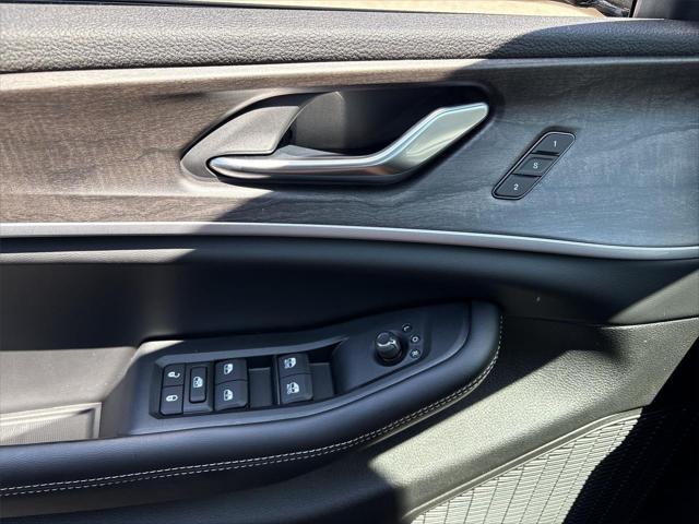 2026 Jeep Grand Cherokee L Limited 4x2