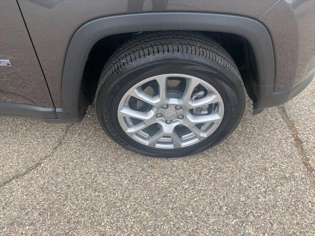 2023 Jeep Compass Latitude Lux FWD