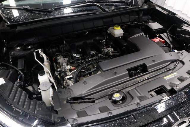 2025 Nissan Pathfinder SV 4WD