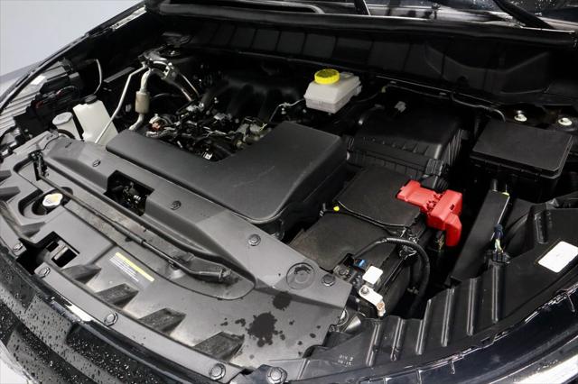 2025 Nissan Pathfinder SV 4WD
