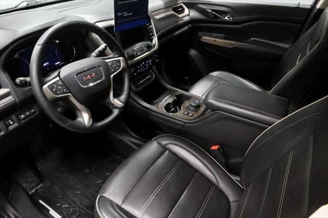 2023 GMC Acadia AWD Denali