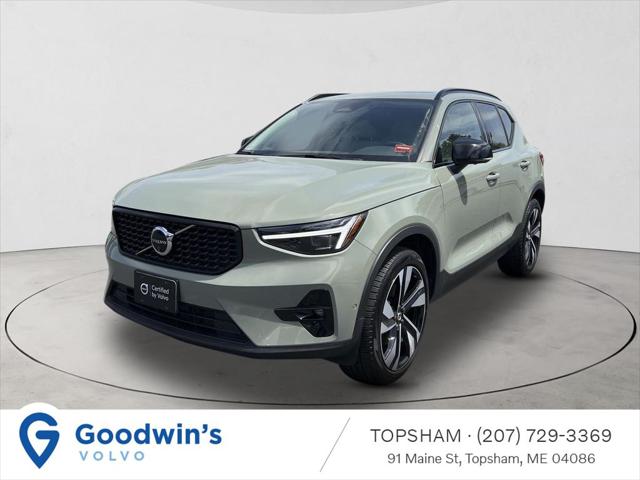 2025 Volvo XC40 B5 Ultra Dark Theme for sale in Topshan , ME