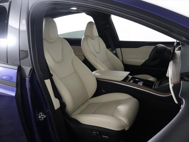 2023 Tesla Model X Standard Range