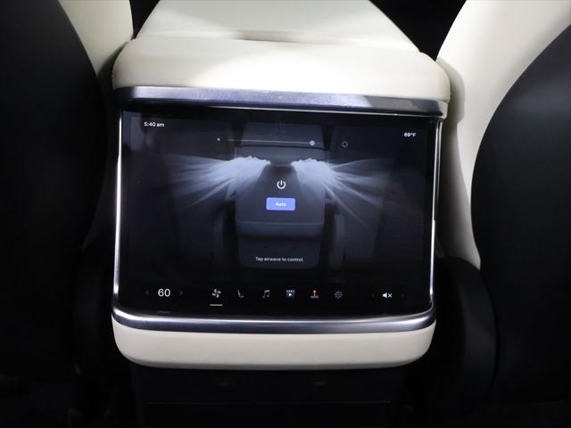 2023 Tesla Model X Standard Range