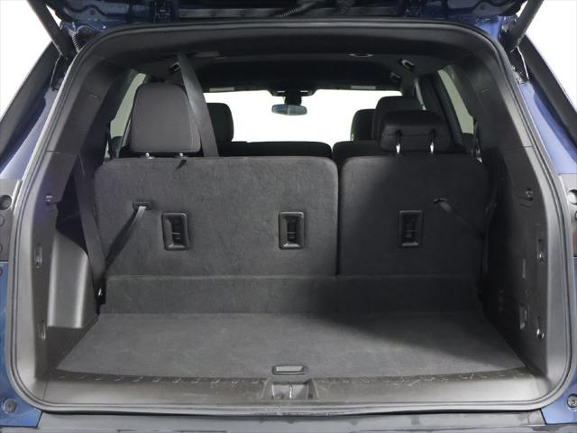 2023 Chevrolet Traverse AWD LT Cloth