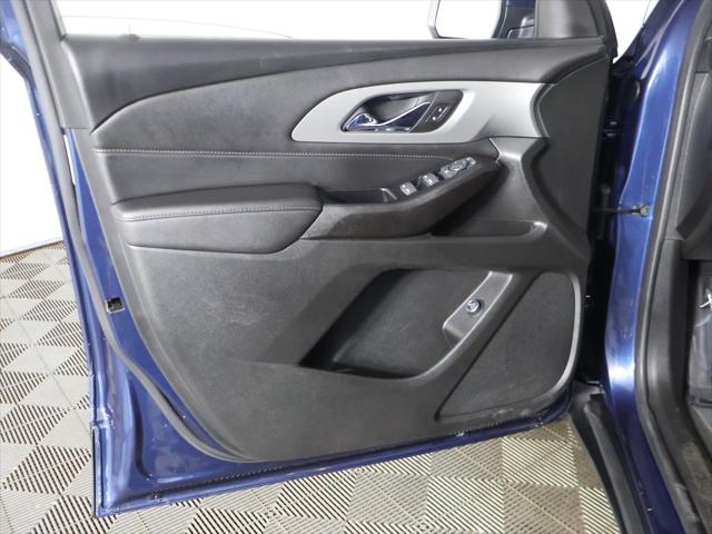 2023 Chevrolet Traverse AWD LT Cloth