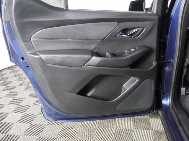 2023 Chevrolet Traverse AWD LT Cloth