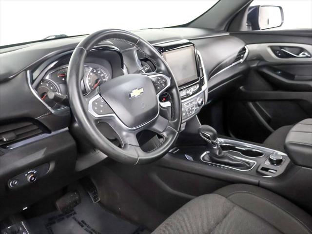 2023 Chevrolet Traverse AWD LT Cloth